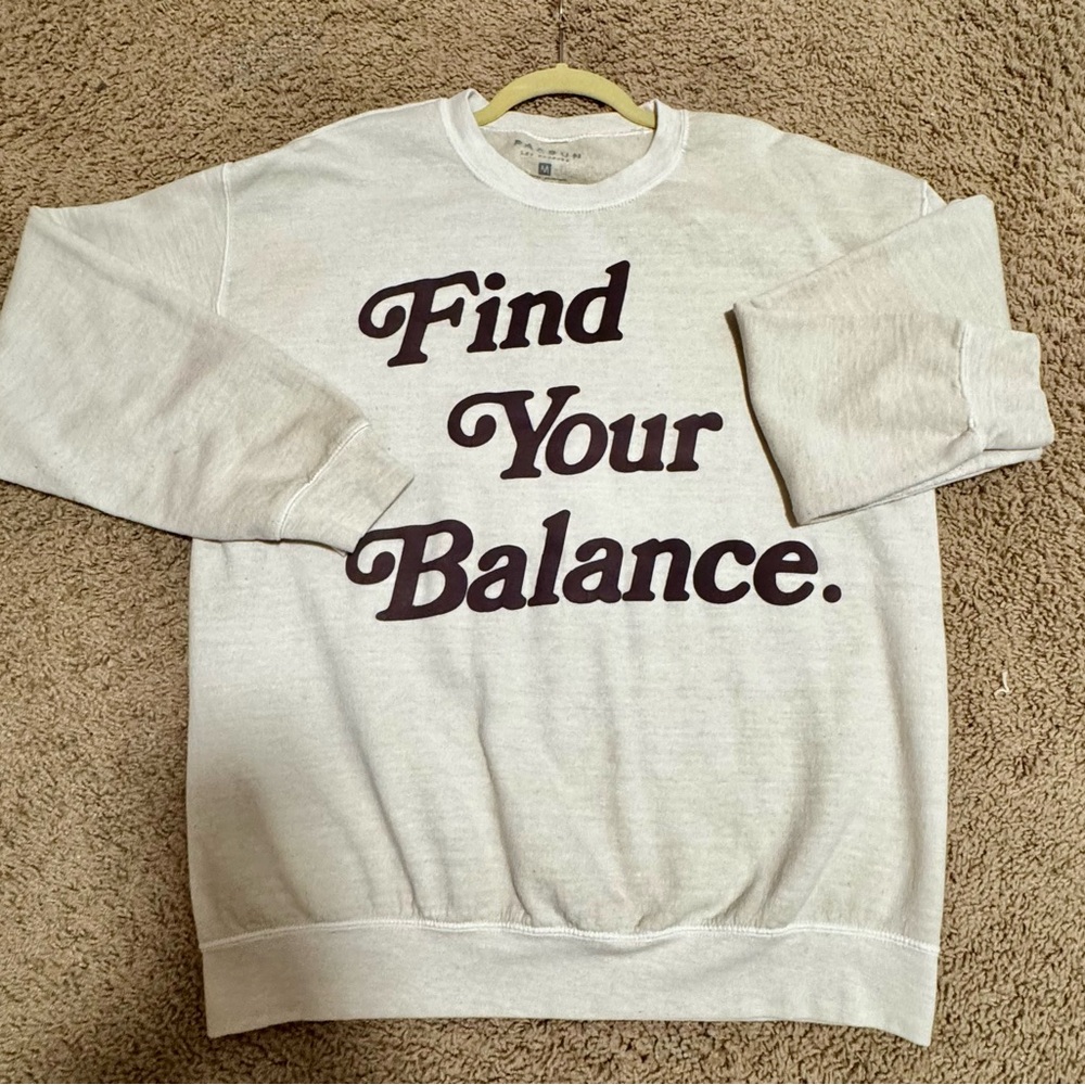 PacSun Sweatshirt 'Find Your Balance' 80’s style puffy letters